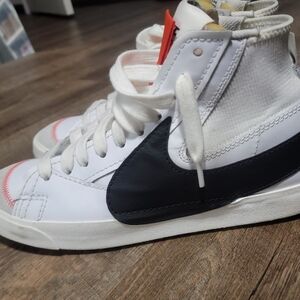 Nike jumbo blazer size 12